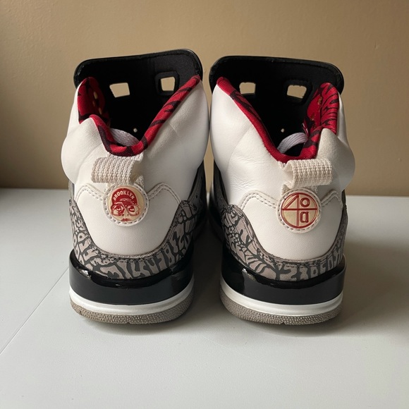 Jordan spizike white cement - Picture 4 of 7